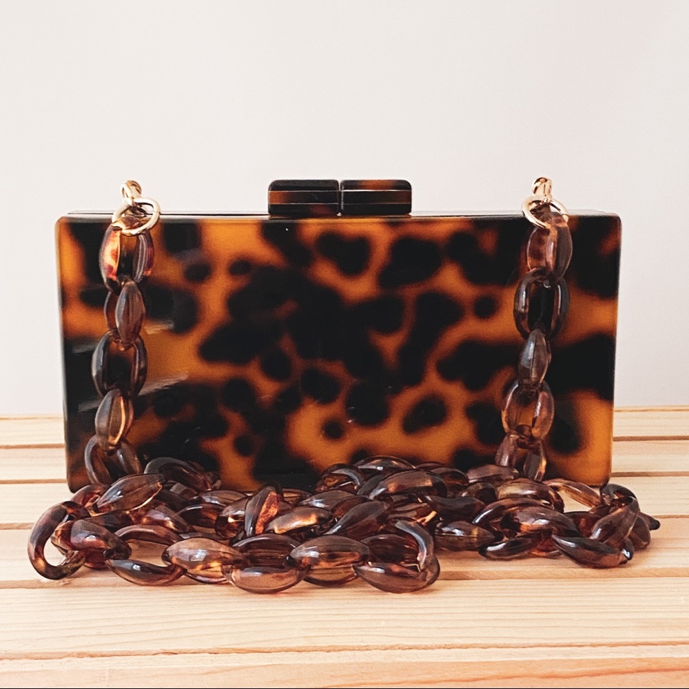 Tortoise Hardshell Clutch